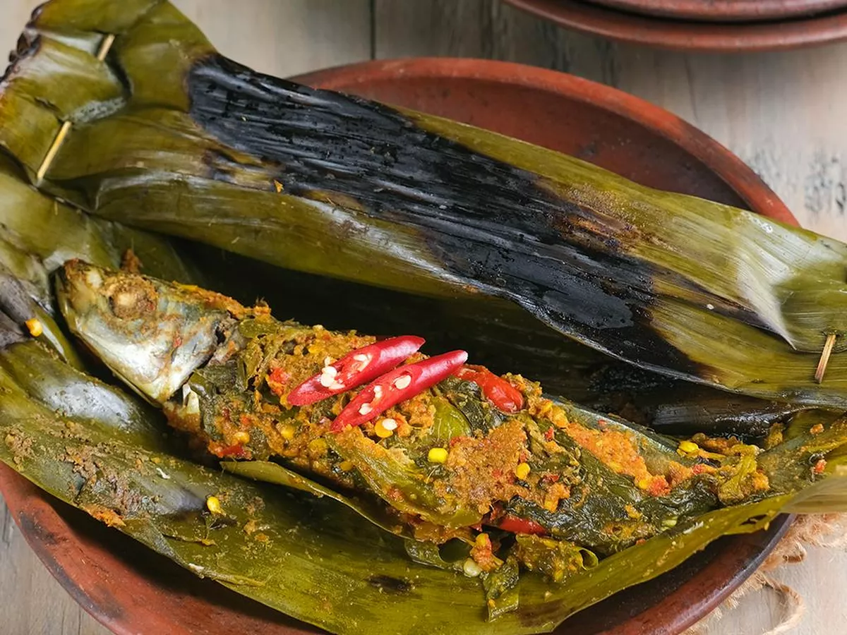 Masakan kue jawa barat pepes