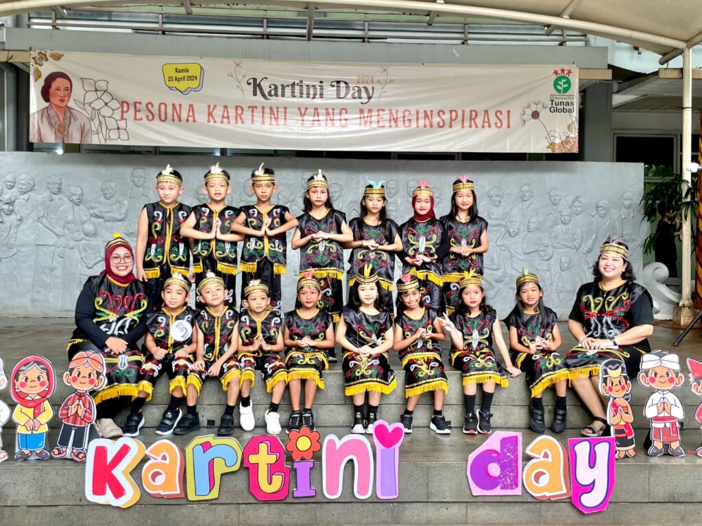 Hari Kartini di SD Tunas Global 5