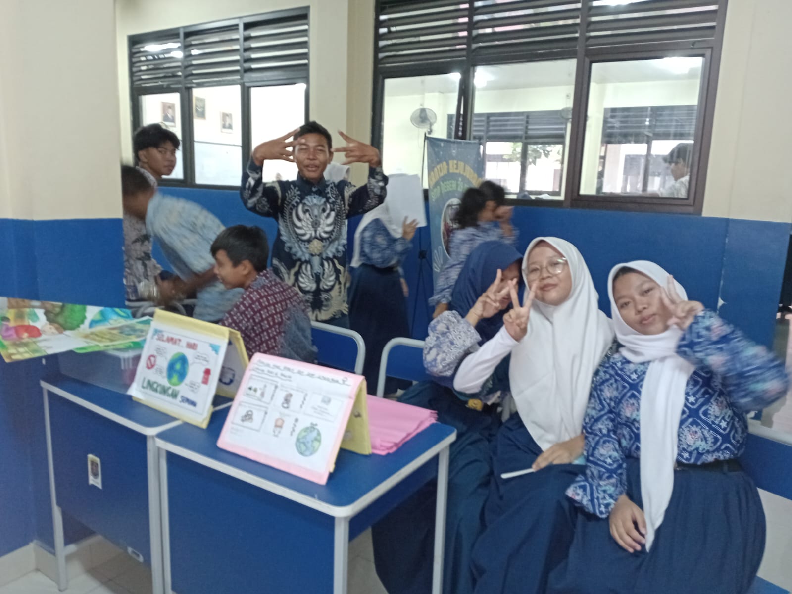 SMPN 29 Depok di hari bumi 1