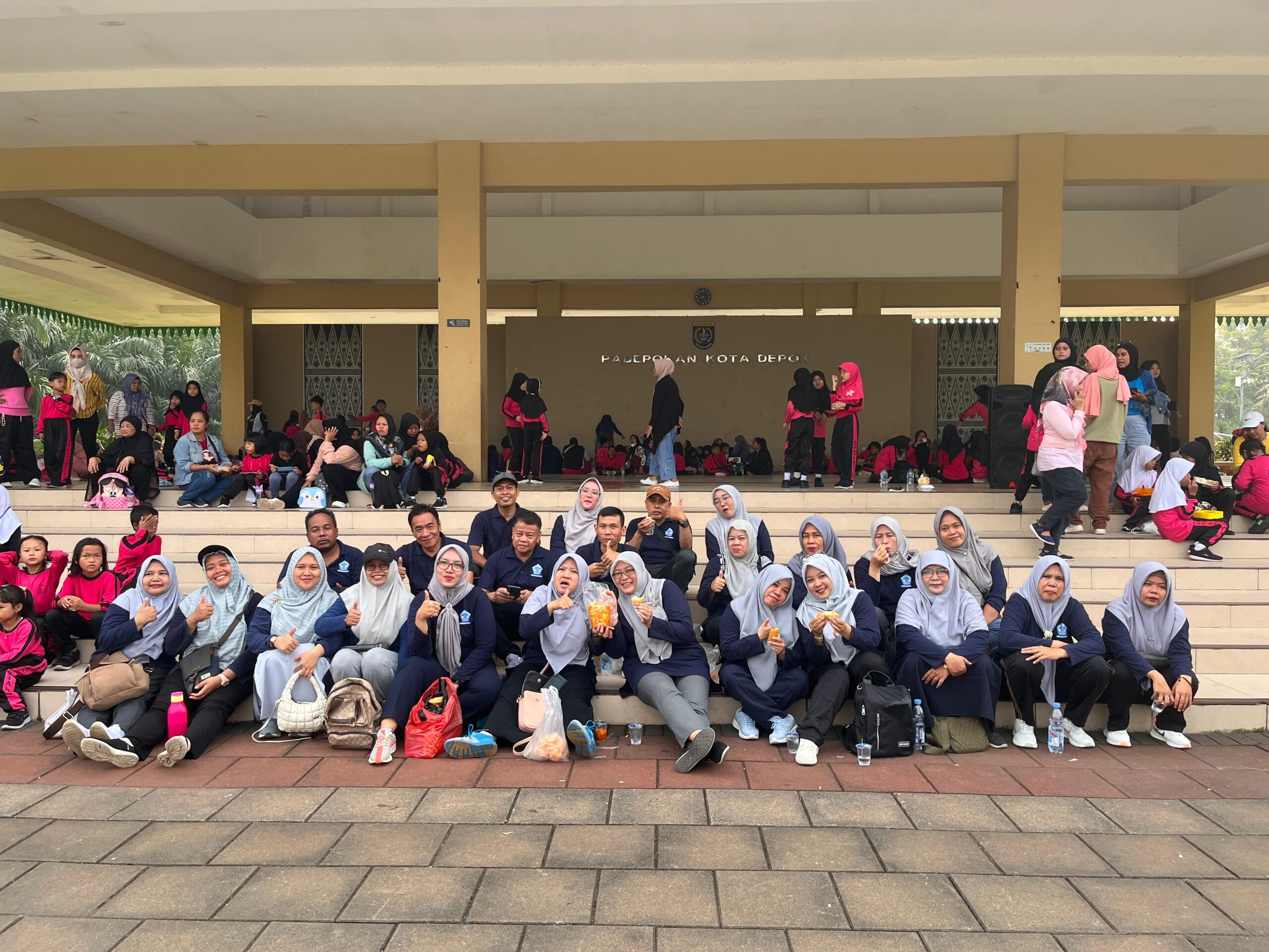 SDN Kalimulya 2 di alun alun 2