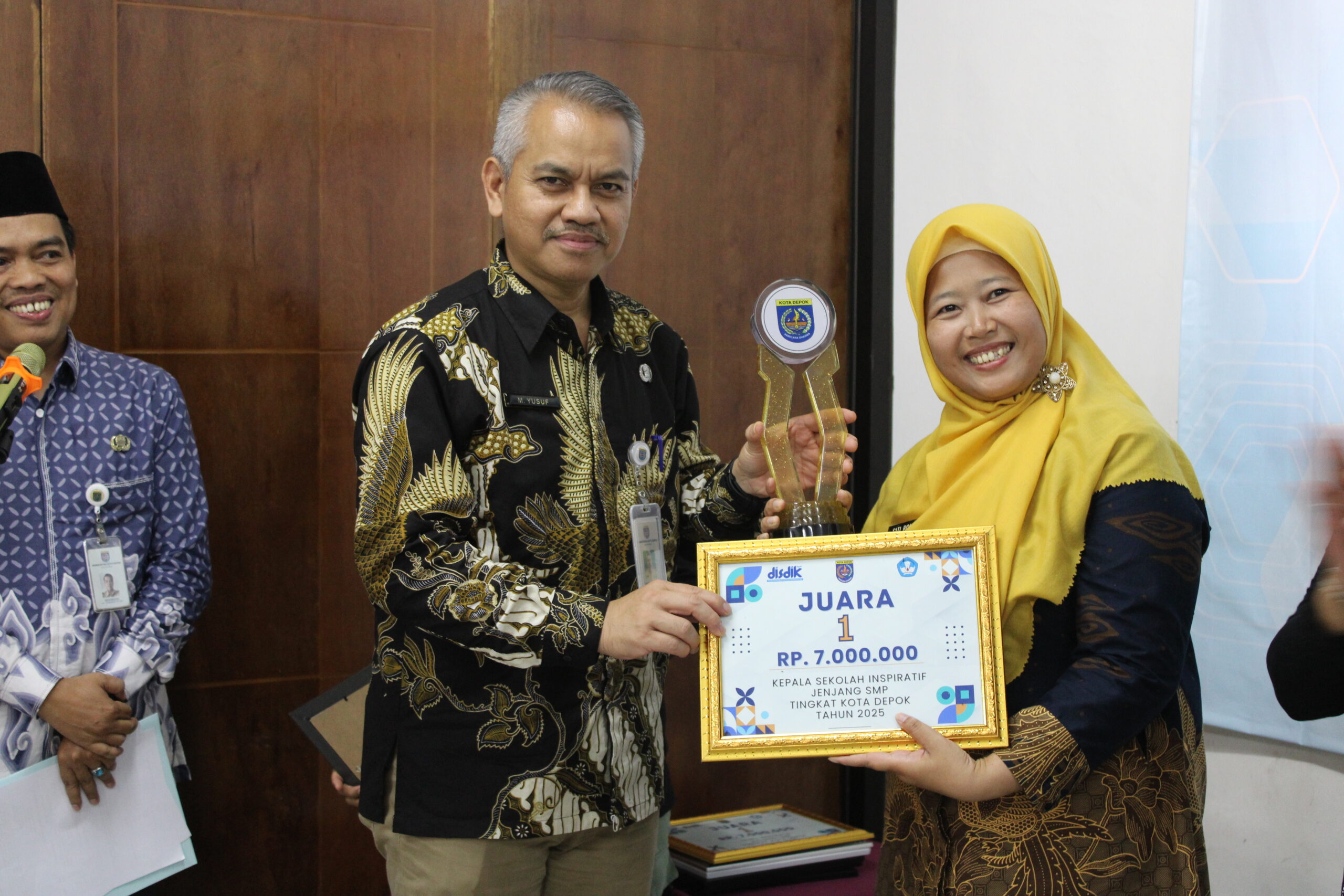 Juara Guru, kepala sekolah, pengawas SMP Kota Depok 2