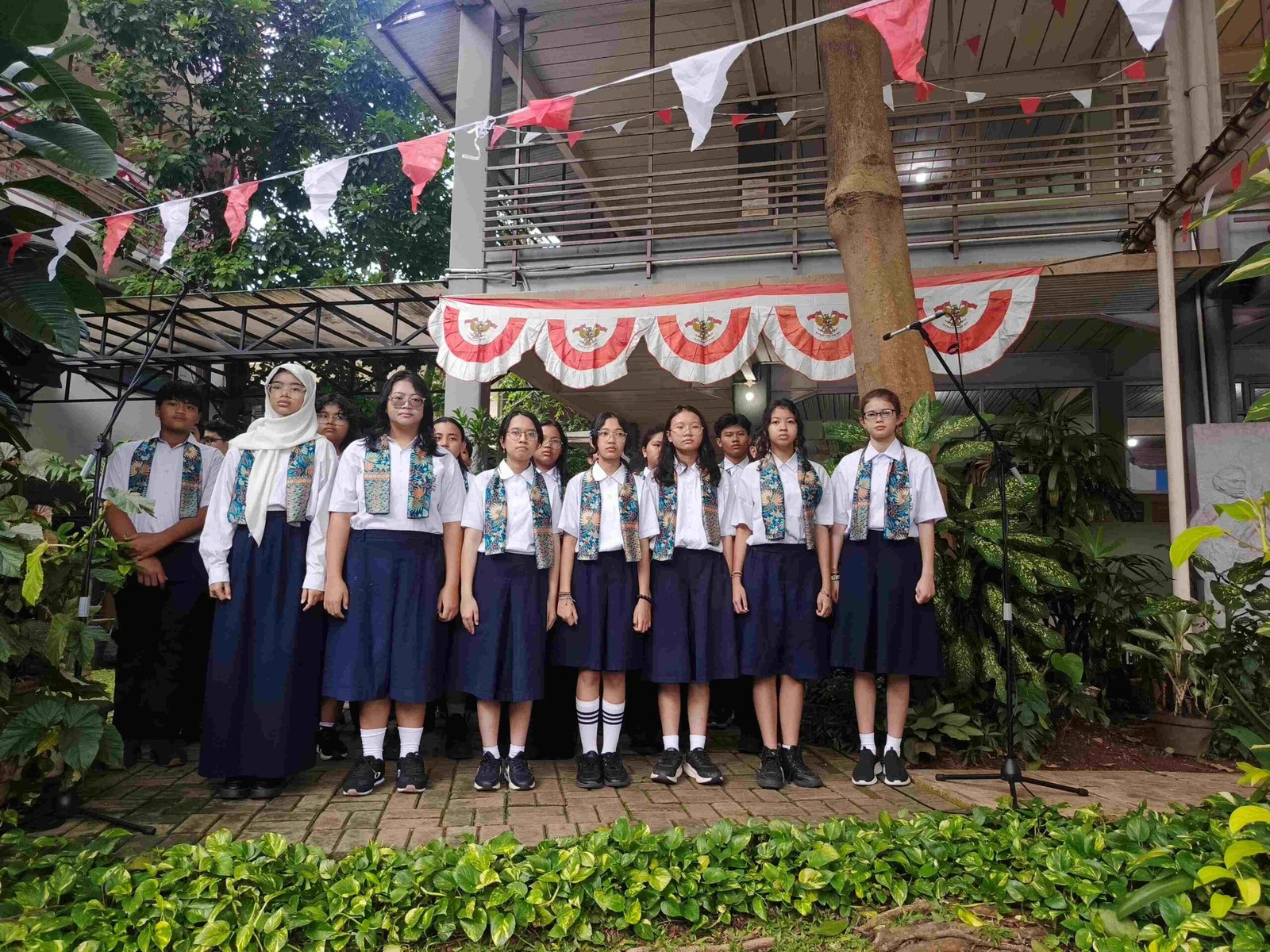 Sekolah Tunas Global upacara kemerdekaan 10