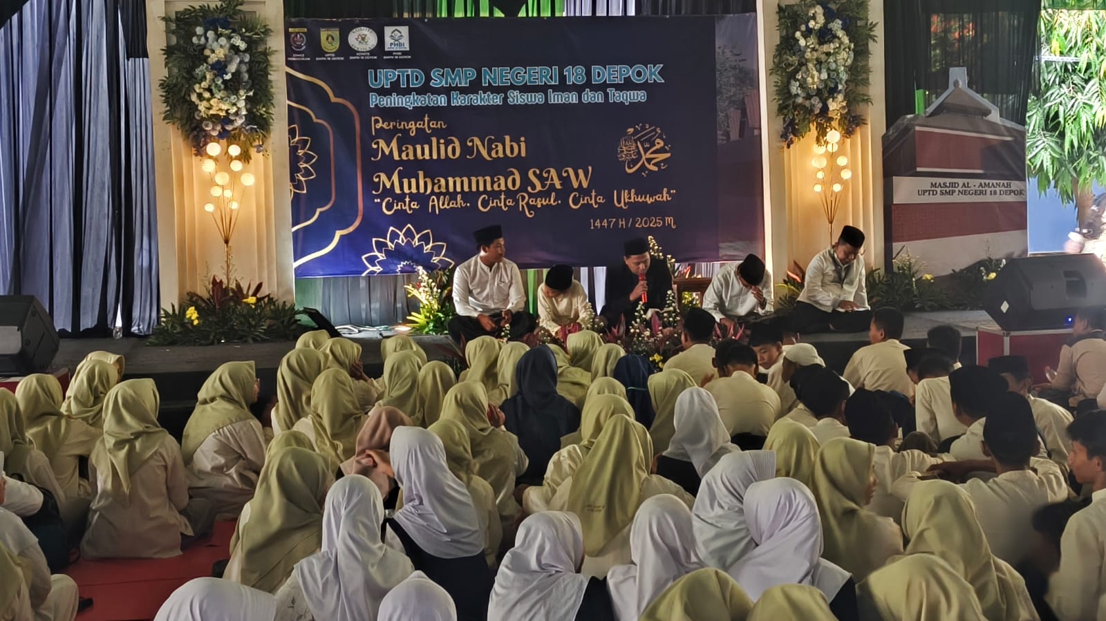 Maulid Nabi di SMPN 18 Depok 2