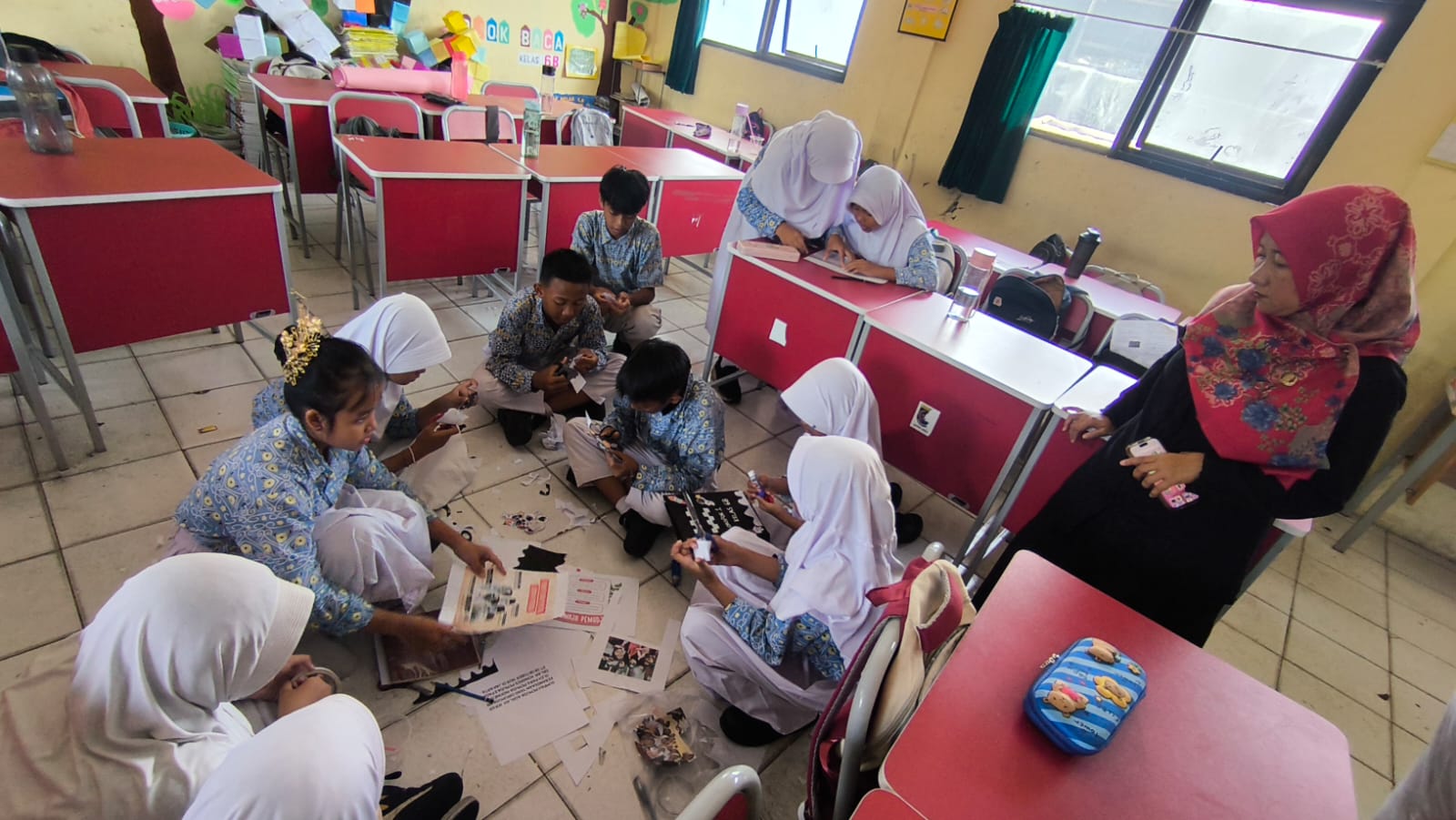 SDN Mekarjaya 12 gelar bulan bahasa 3