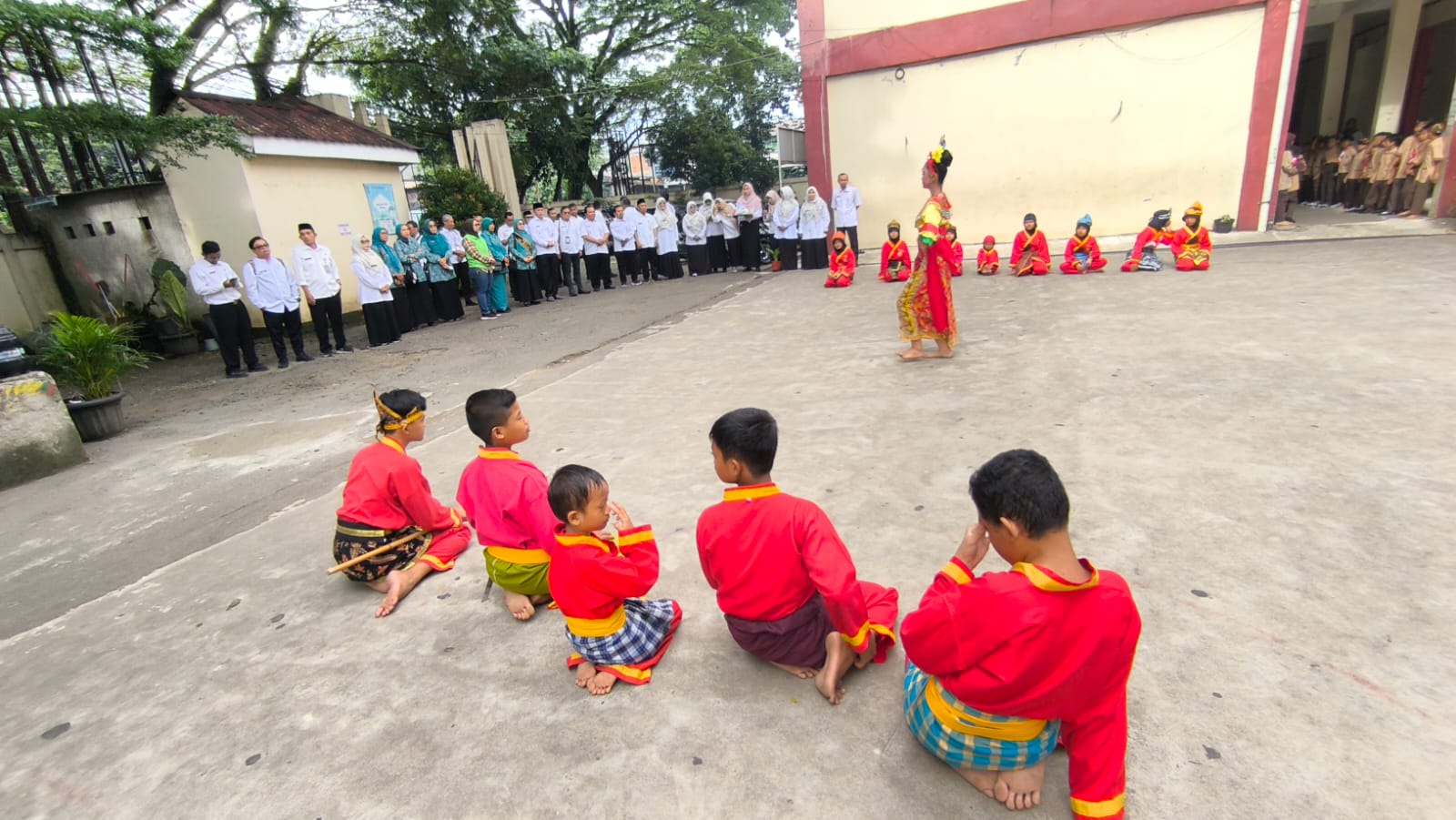 Kecamatan Sawangan launching sera mijel 3