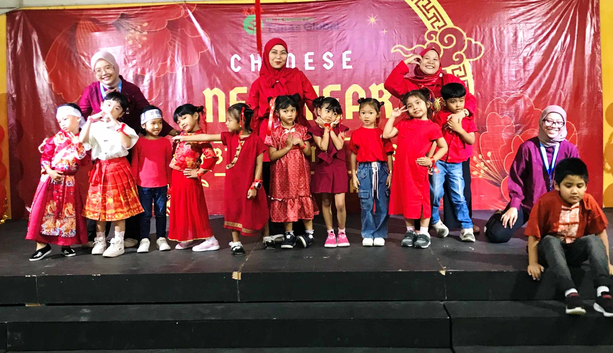 KB-TK NP Tunas Global rayakan imlek 2