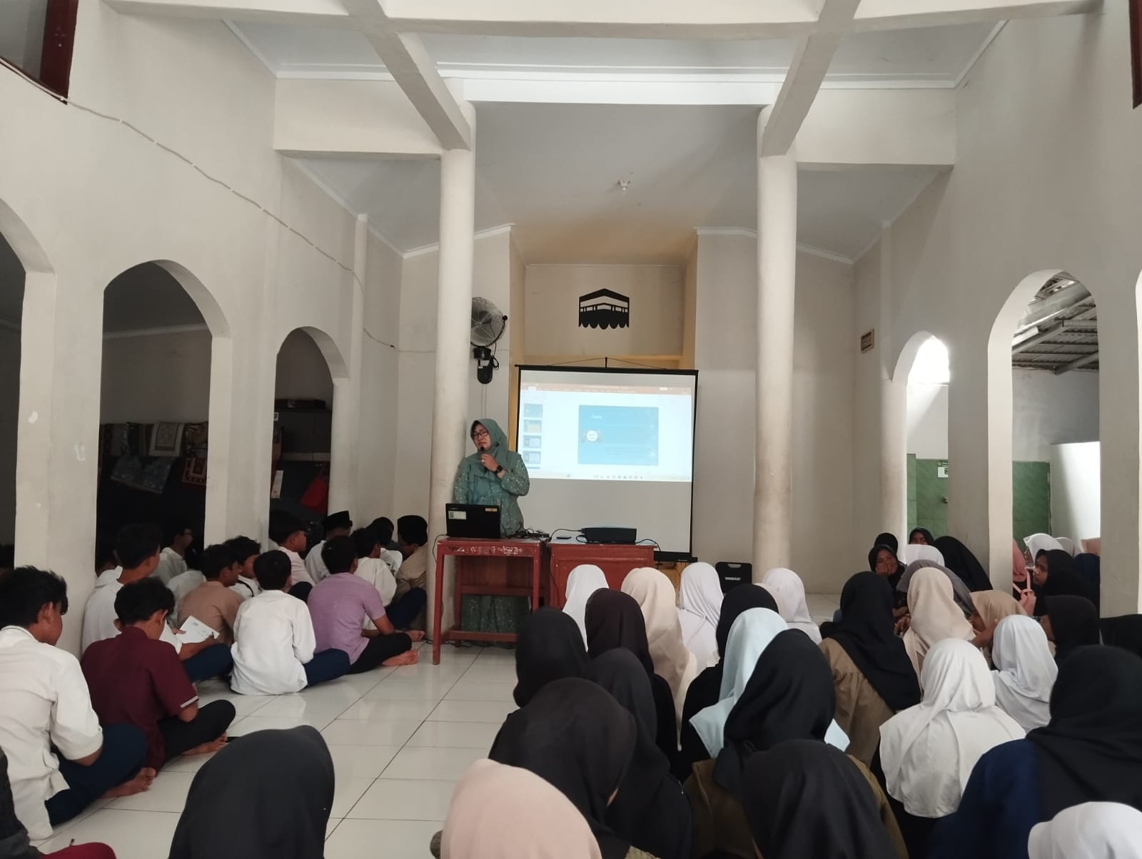 Pesantren ramadhan SMPN 21 Depok b