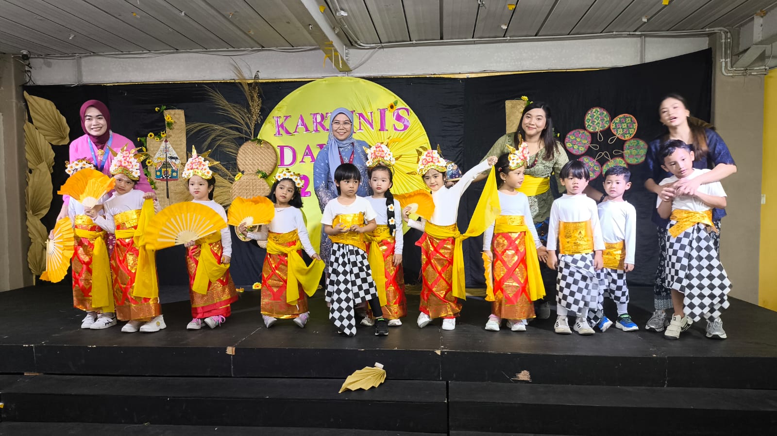 KB TK NP Tunas Global Depok rayakan Hari Kartini 8