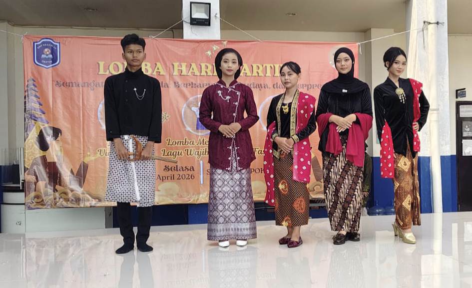 Kartini di SMPN 23 Depok 1