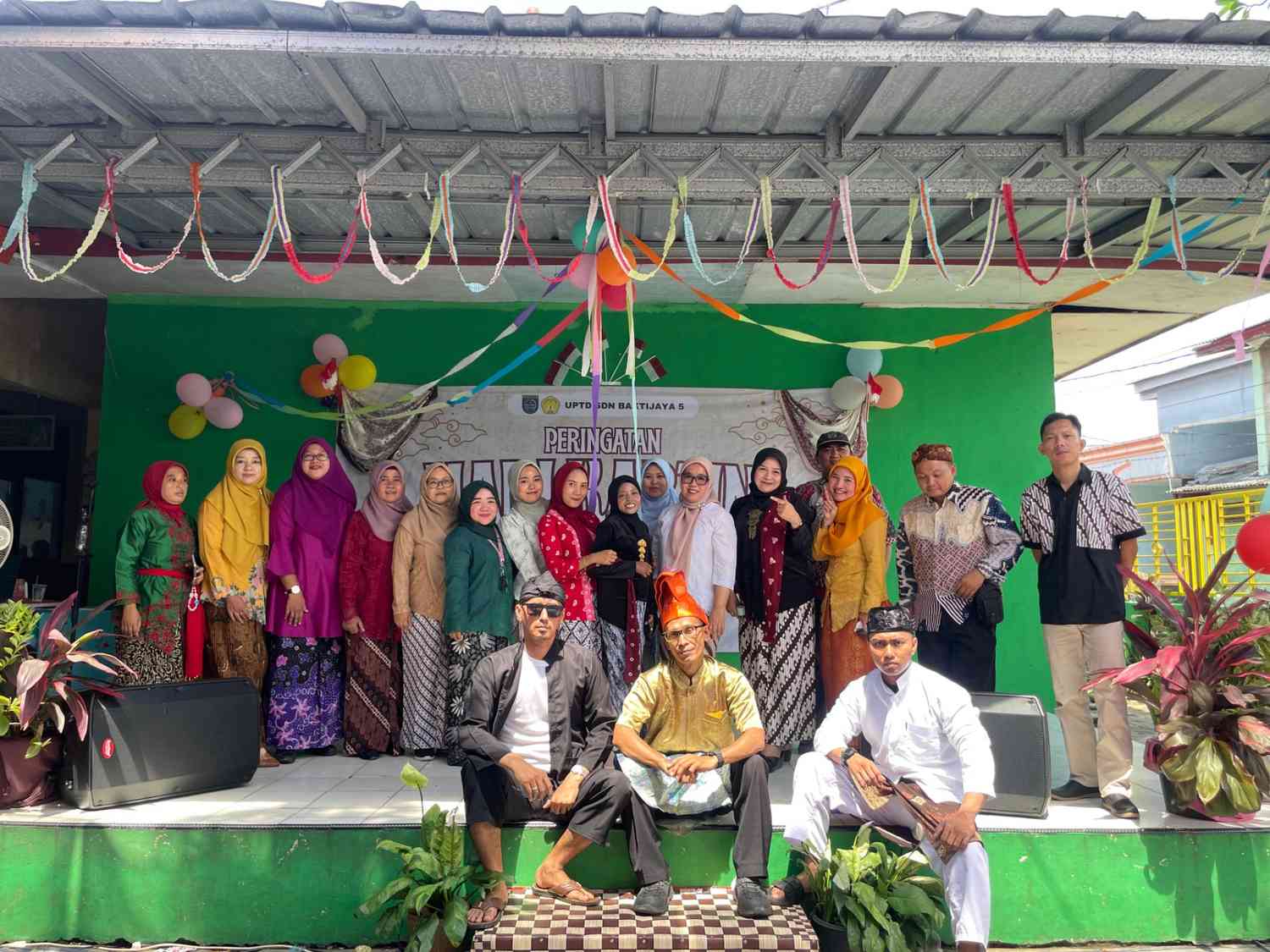 Hari Kartini di SDN Baktijaya 5 c