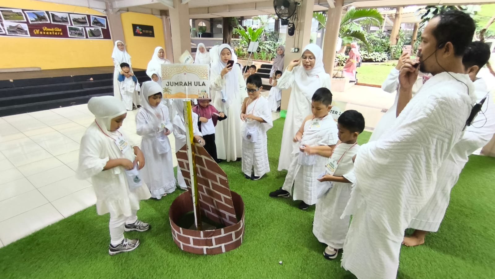 KB dan TK NP Tunas Global Depok manasik haji 7