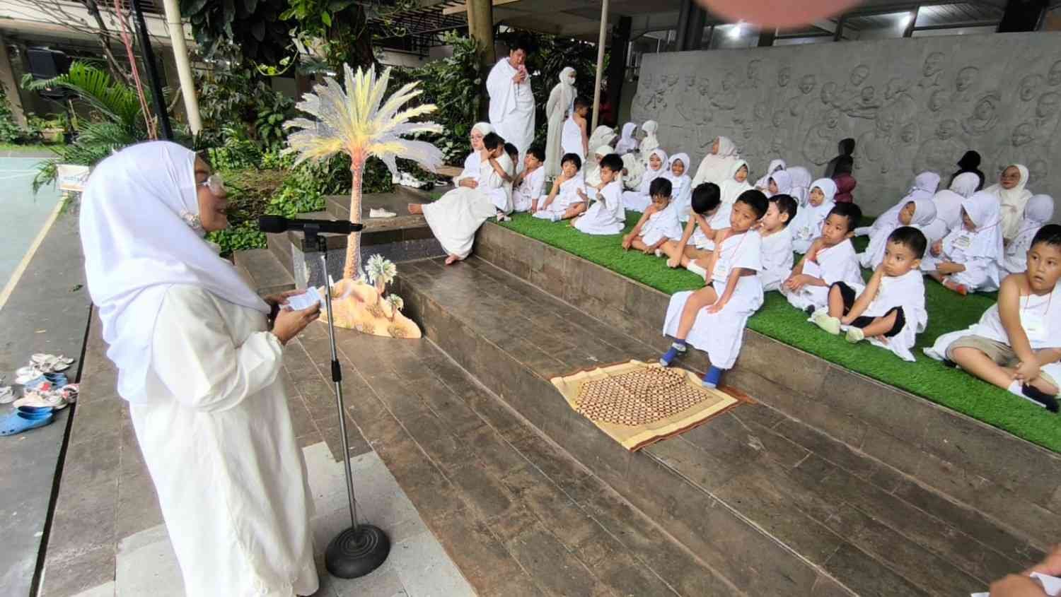 KB dan TK NP Tunas Global Depok manasik haji 6