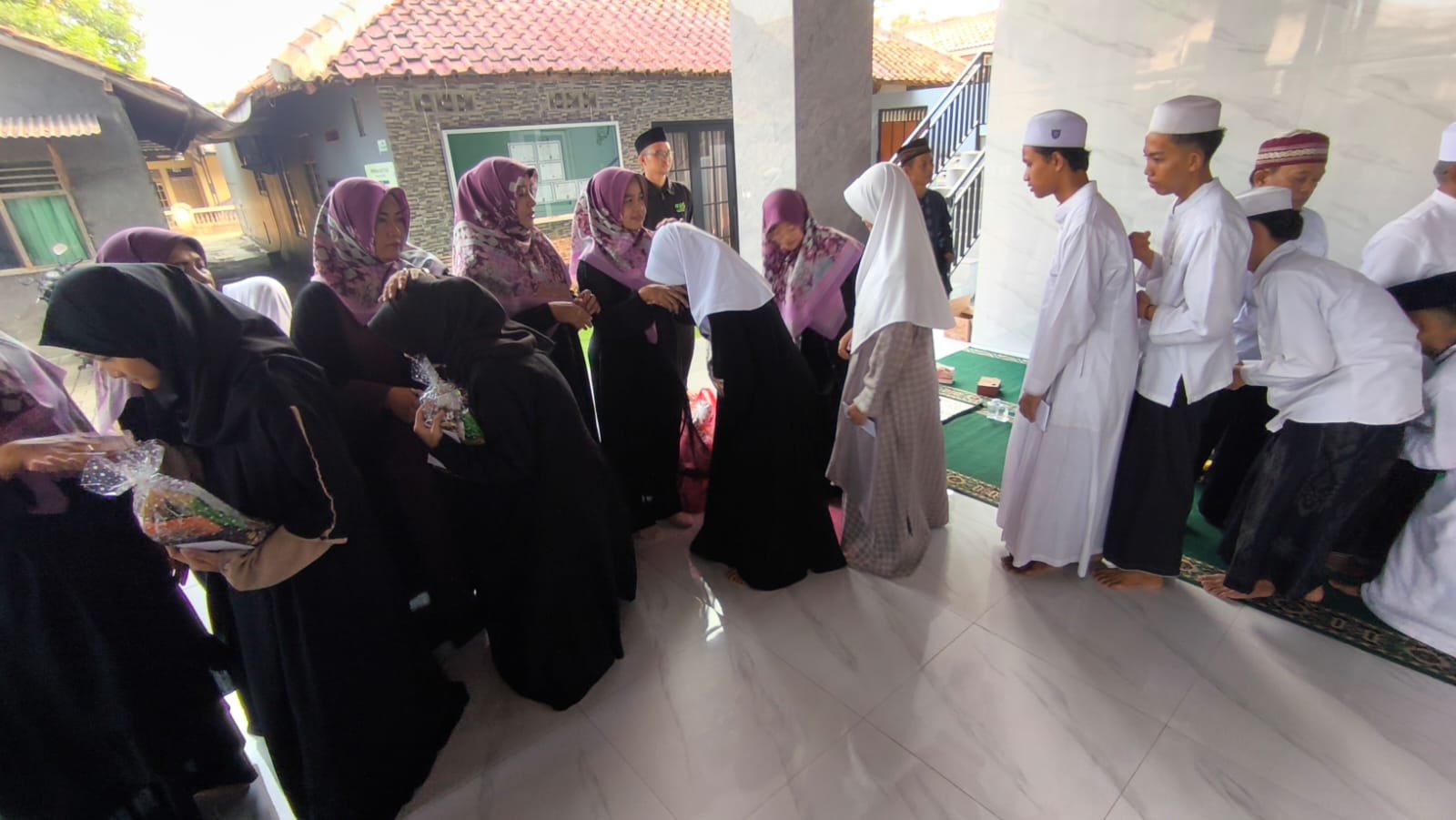 KKG PAI Kecamatan Sukmajaya santunan 2