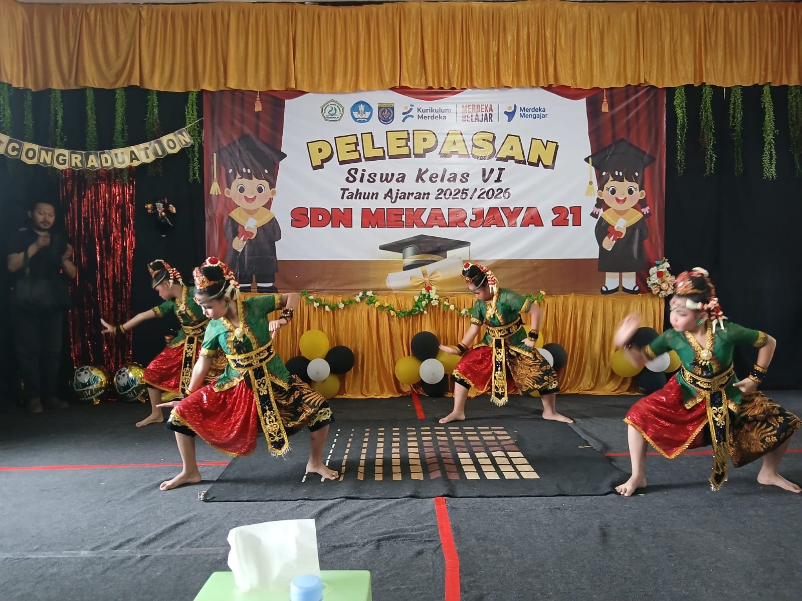 Pelepasan siswa SDN Mekarjaya 21 c