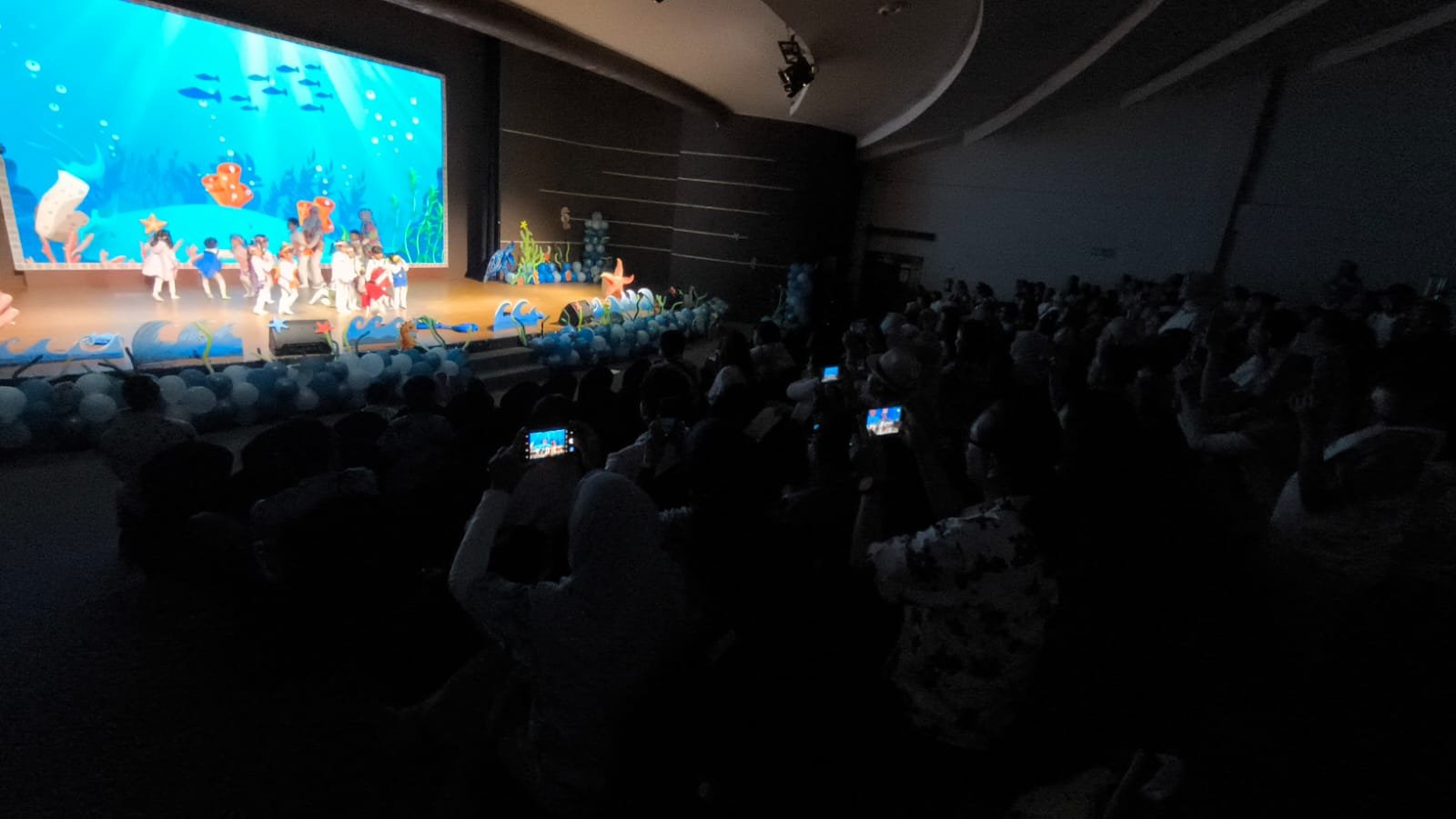 Pentas dan pelepasan siswa KB dan TK NP Tunas Global 2