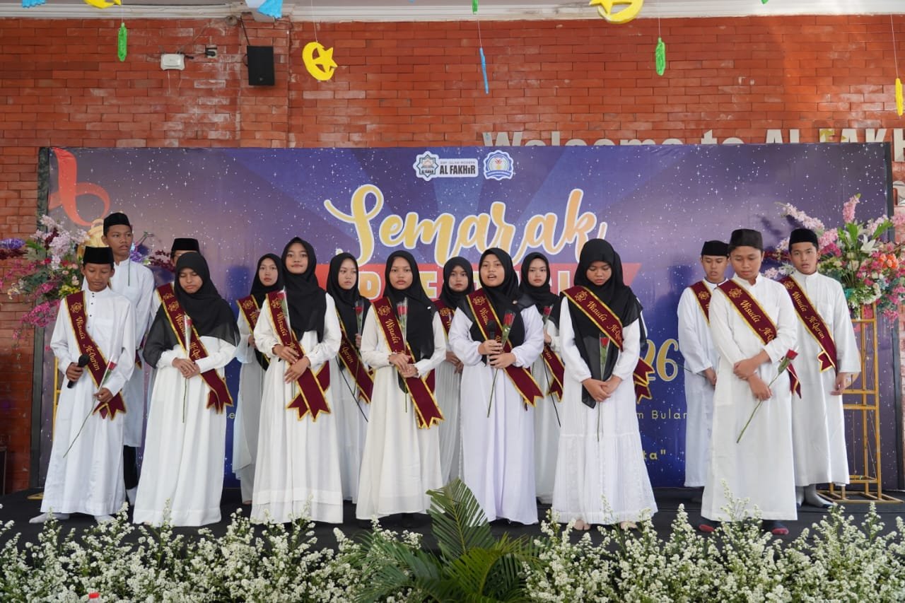 SMP Islam Al Fakhir acara akhir tahun 3