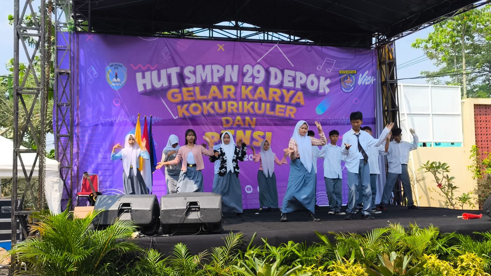 SMPN 29 Depok gelar tasyakuran 1