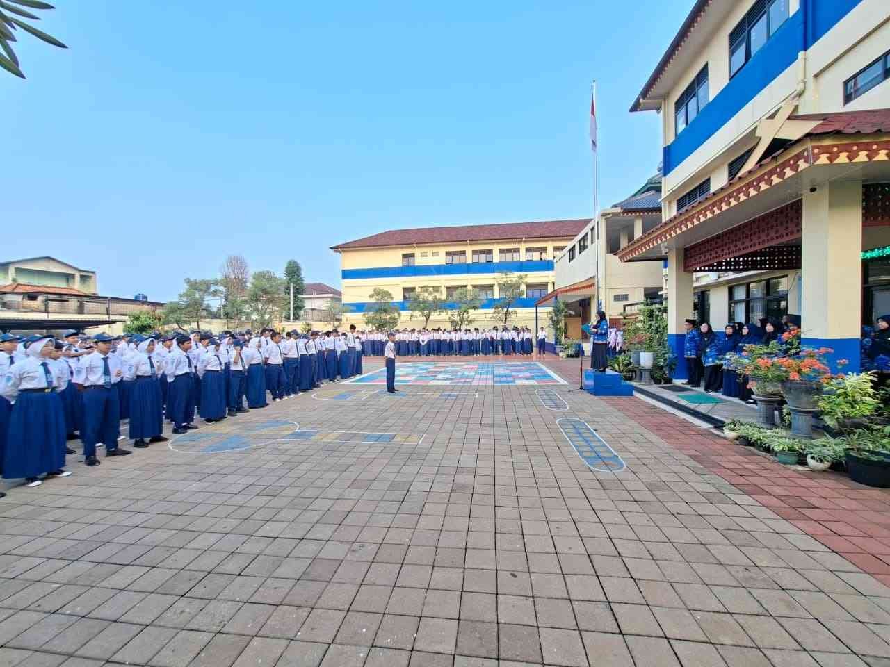 SMPN 29 Depok upacara Hari Kesaktian pancasila 2