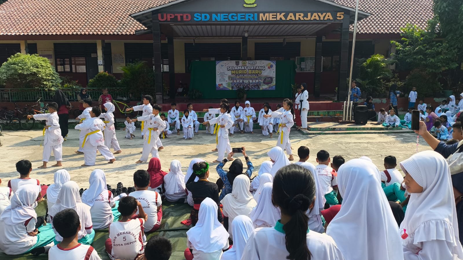 MPLS di SDN Mekarjaya 5 a