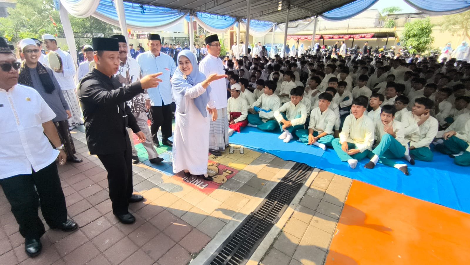 Foto SMPN 29 Depok resmikan nama musala 5