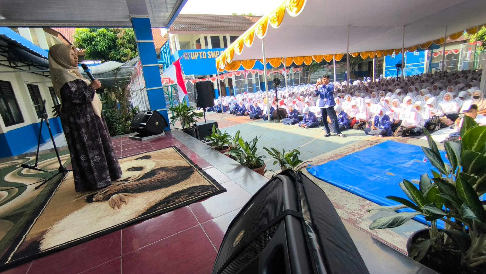 SMPN 12 Depok beragi di maulid Nabi 5