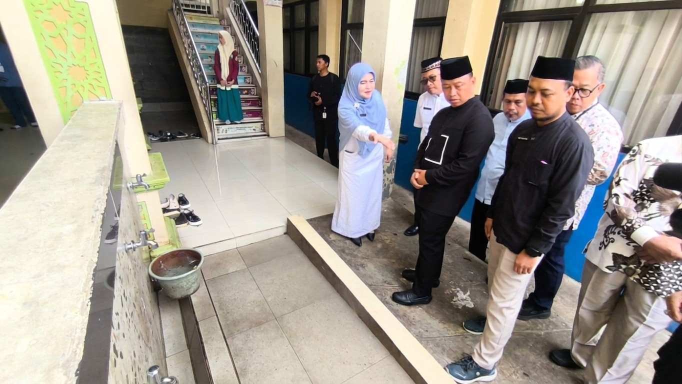 SMPN 29 Depok maulid nabi dan peresmian musala 1