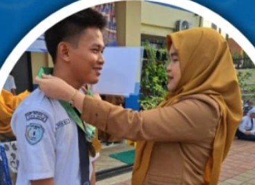 Siswa renang SMPN 29 Depok