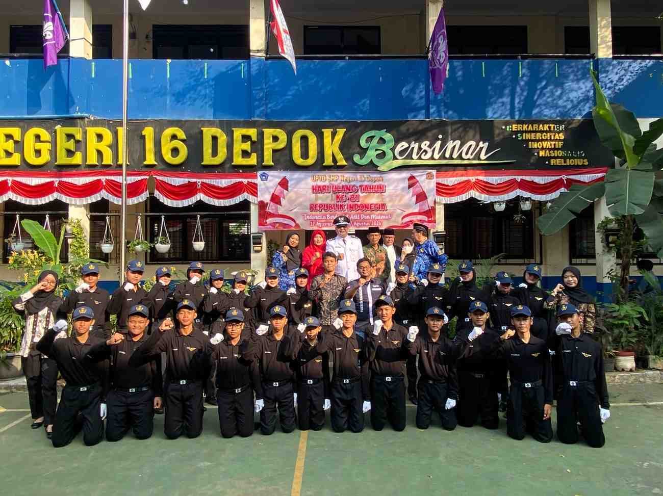 Upacara kemerdekaan SMPN 16 Depok 6