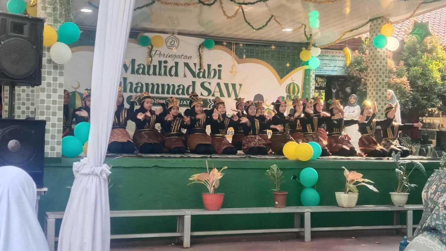 SDN Mekarjaya 21 adakan maulid nabi 2