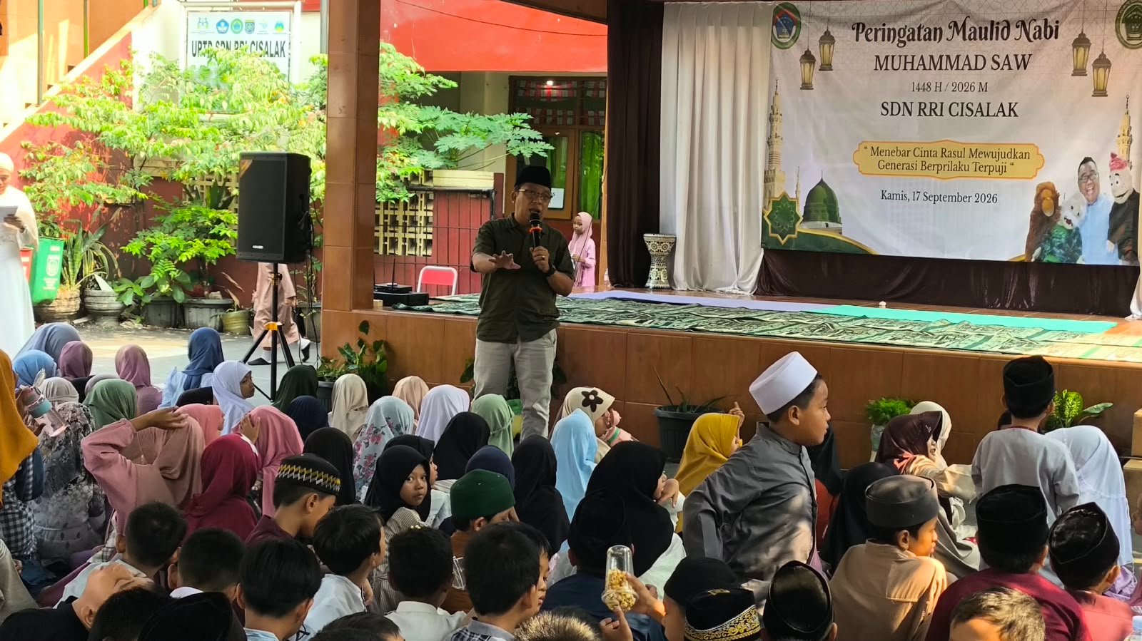 SDN RRI Cisalak adakan maulid nabi 2