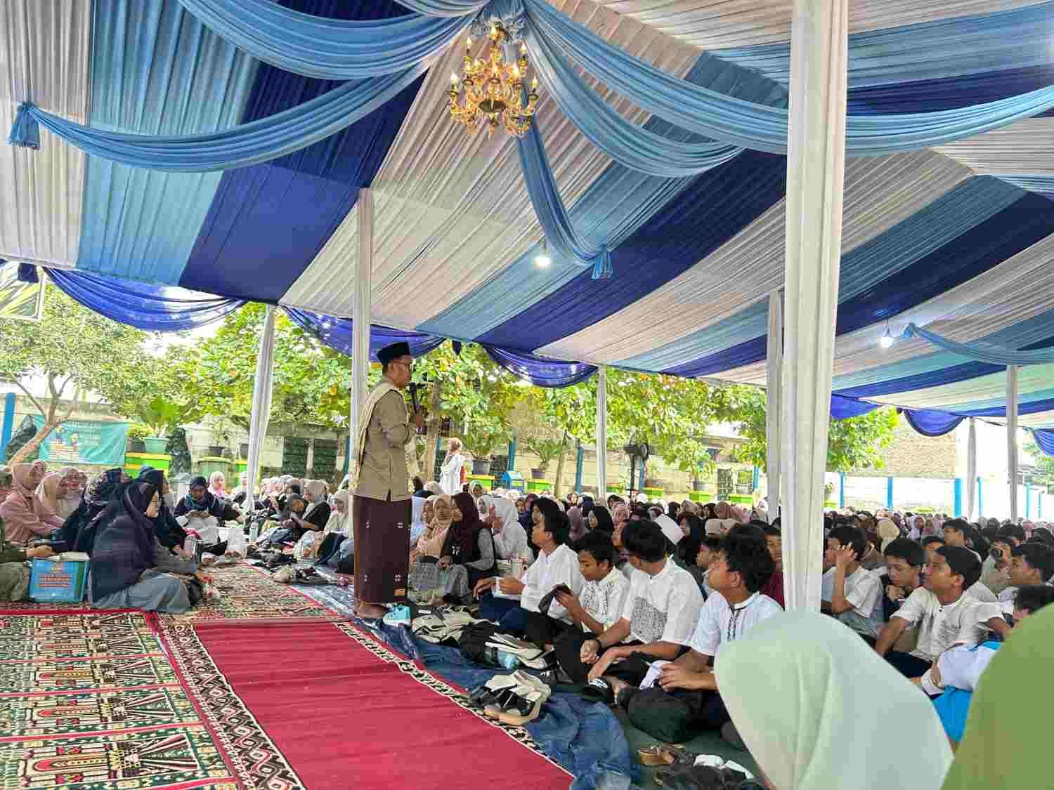 SMPN 26 Depok maulid dan HUT 3