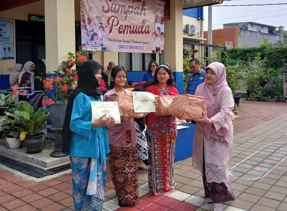 Hari Sumpah Pemuda di SMPN 29 Depok 4