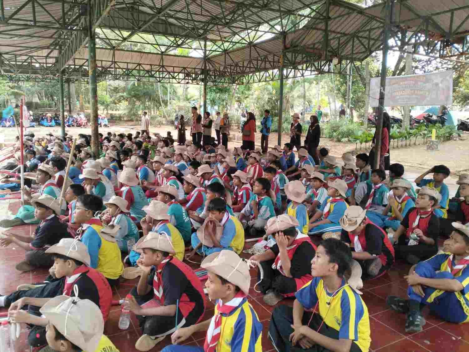 Kwaran Kecamatan Beji gelar kemah 5