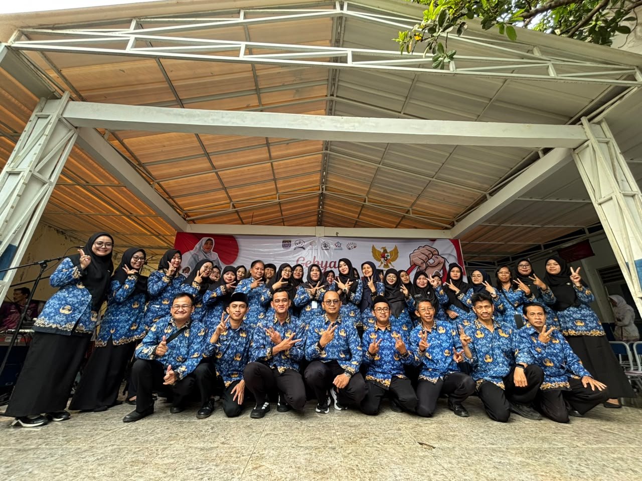 SMPN 22 Depok gebyar bulan bahasa 2