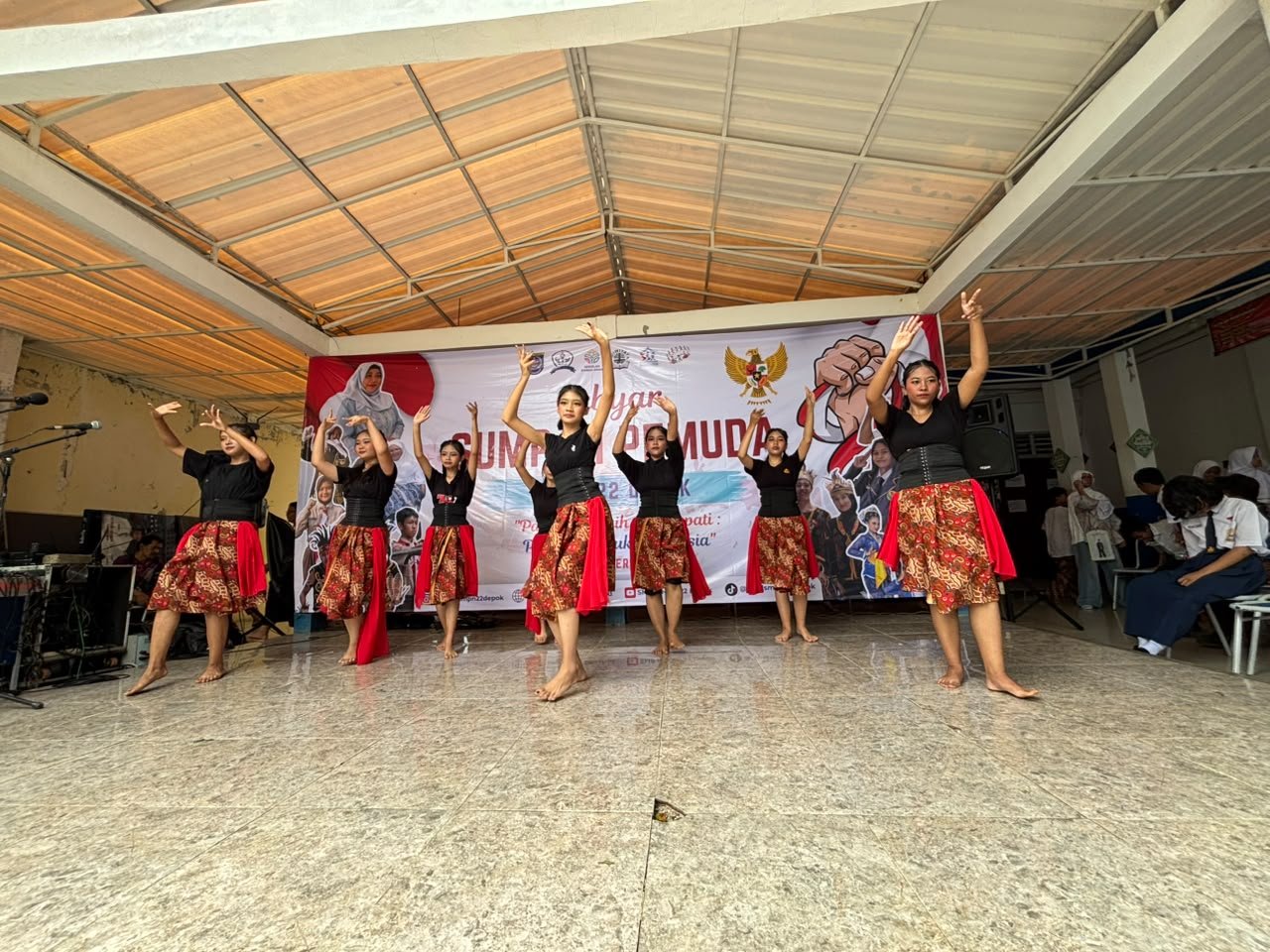 SMPN 22 Depok gebyar bulan bahasa 4