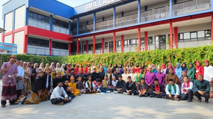 Festival budaya SMA Lazuardi a