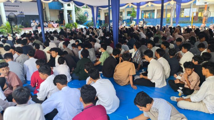 Maulid Nabi SMPN 4 Depok 1