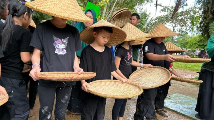 SD NP Tunas Global outing class 1