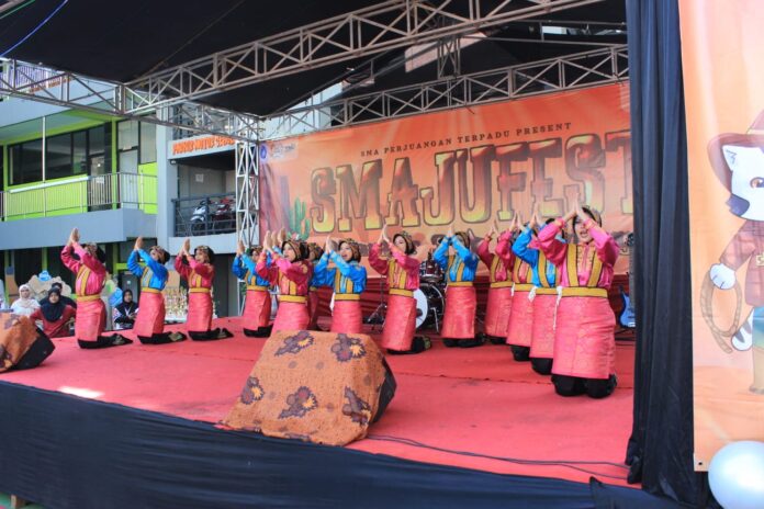 Penutupan Smajufest dari SMA Perjuangan Terpadu 3