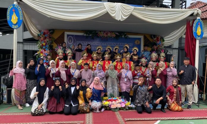 SMK Perjuangan pensi P5 2