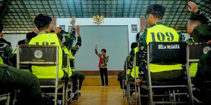 kak seto ke pendidikan militer anak