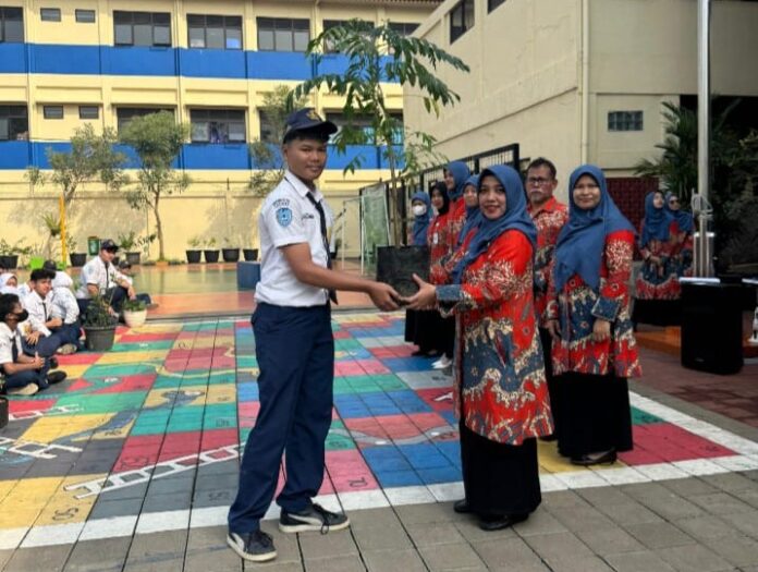 SMPN 29 Depok di hari bumi 2