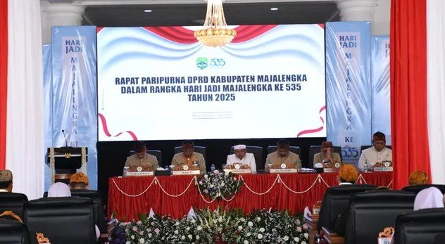 rapat paripurna jawa barat majalengka