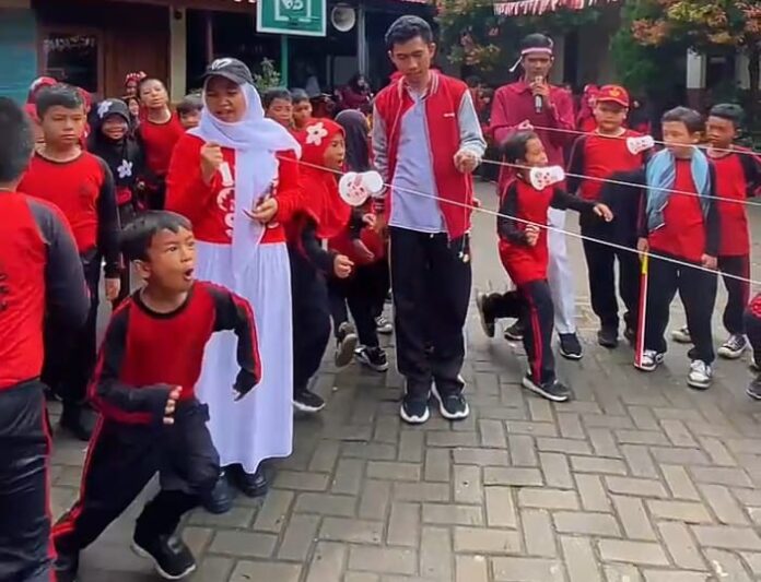 SDN Pengasinan 3 adakan lomba 2