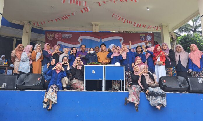 SMPN 19 Depok rayakan ulang tahun 1