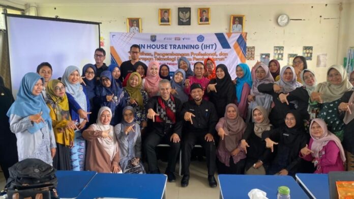 SMPN 26 Depok adakan IHT 2