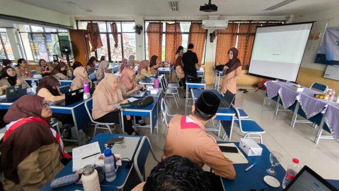 SMPN 26 Depok kurikulum 2