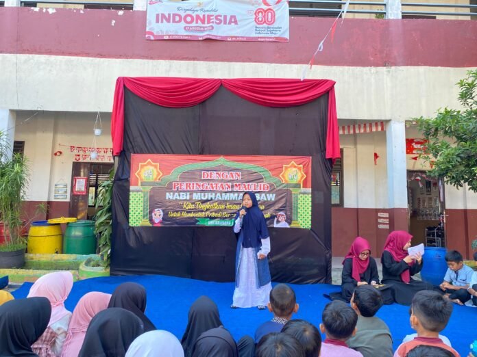 Maulid Nabi di SDN Kalibaru 1 c