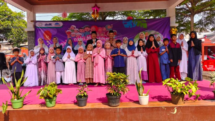 SDN Depok 1 adakan maulid nabi 1