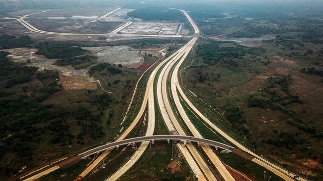 pembangunan tol japek 2 selatan